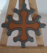 croix occitane magnet diamètre 5 cm émaillée à l'exterieur